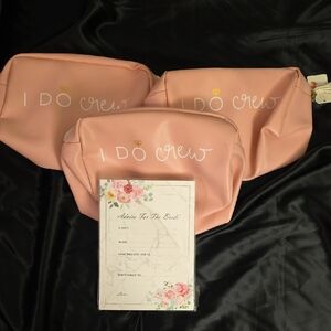 Pink 'I Do Crew' Makeup Bags Set
